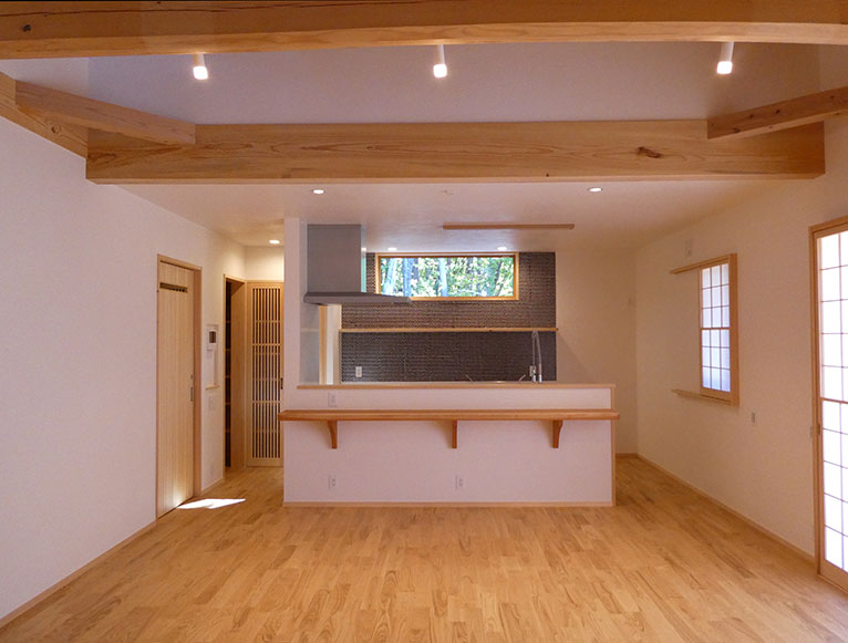 山梨県北杜市「手原の家」| 注文住宅なら大工集団くじらぐみ